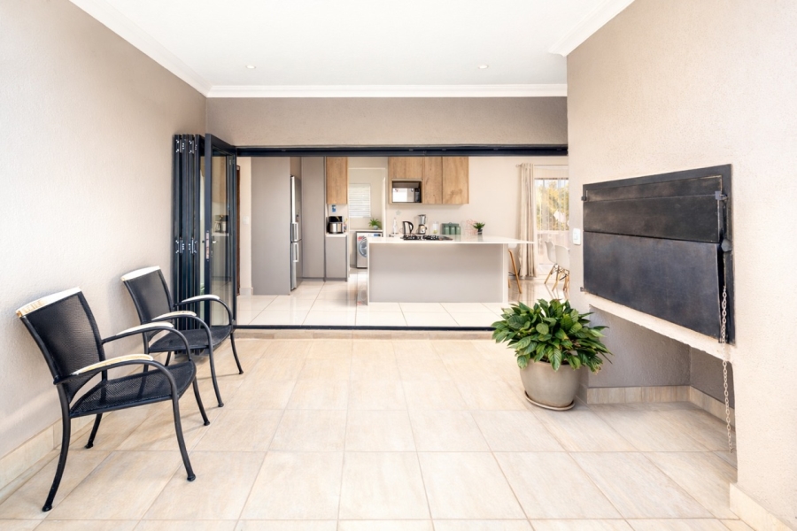 3 Bedroom Property for Sale in Melodie North West